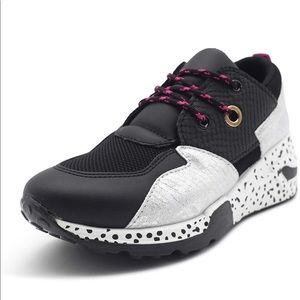 Different colors - Women's Leopard Colorblock lace up Sneakers